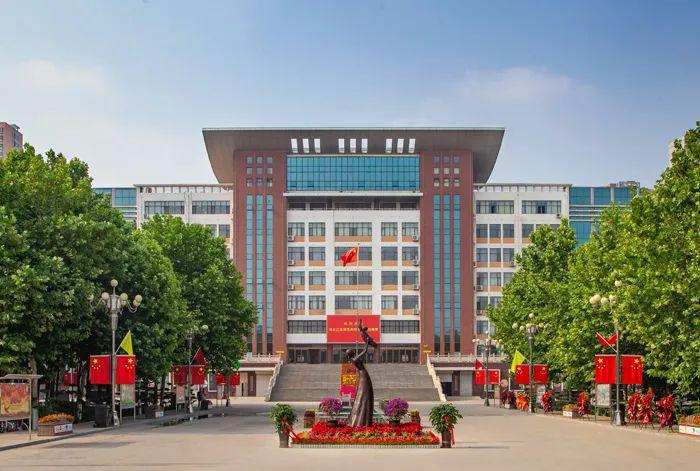 河北正定师范高等专科学校