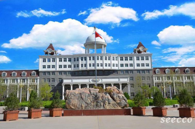 山西华澳商贸职业学院