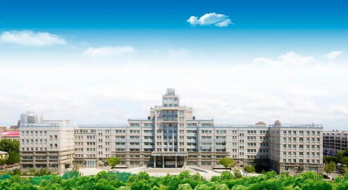 哈尔滨华德学院