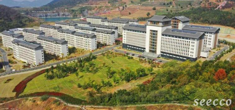 镇江市高等专科学校