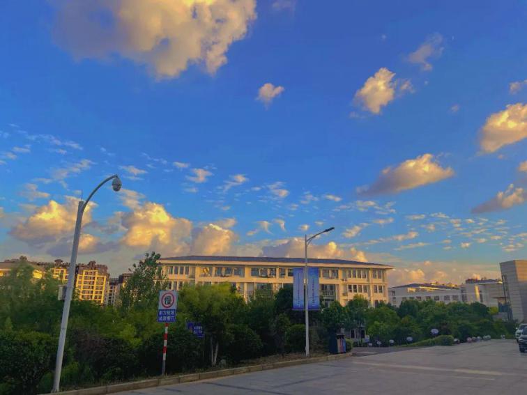 江苏卫生健康职业学院