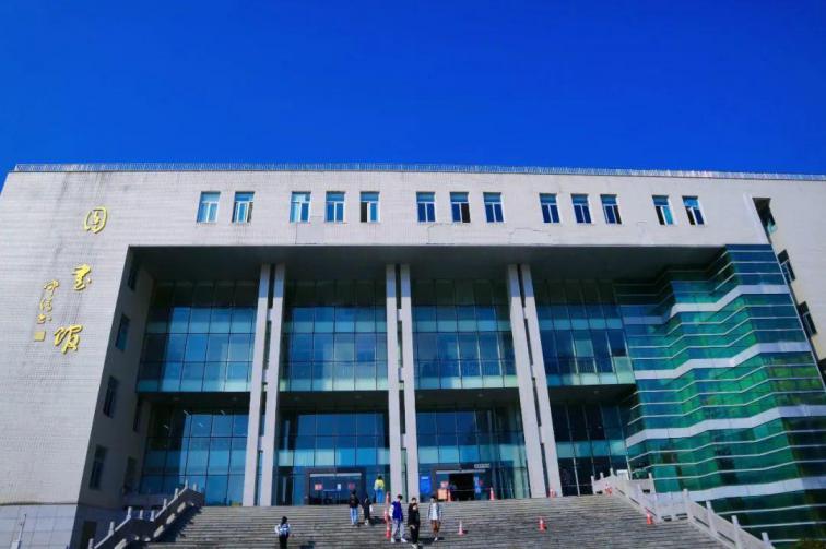 湖北财税职业学院