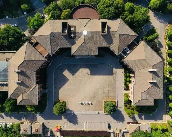 武汉设计工程学院