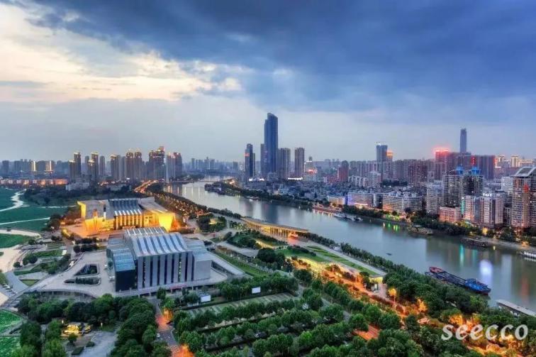 武汉光谷职业学院