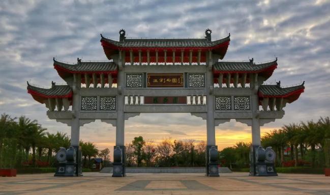 广西科技师范学院