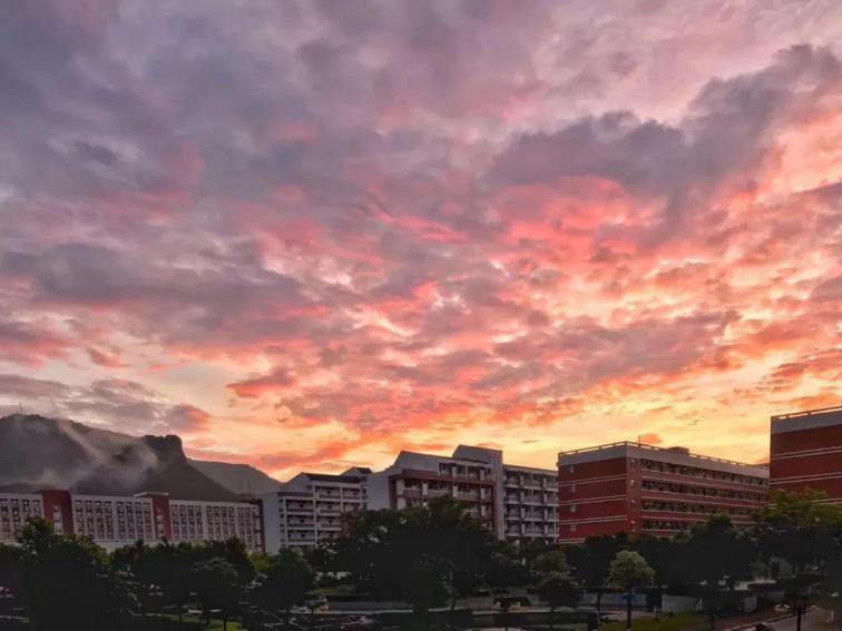 桂林航天工业学院