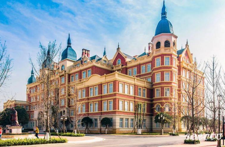 贵州黔南科技学院