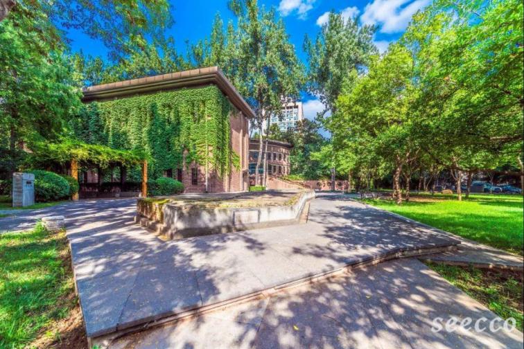 西安建筑科技大学