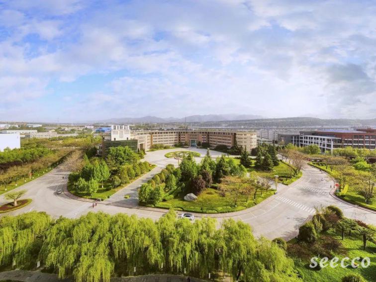 宝鸡职业技术学院